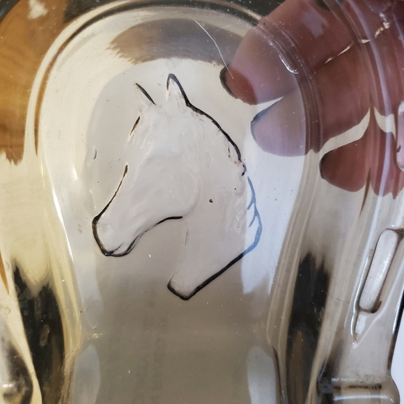 AVON VINTAGE COLLECTIBLE HORSESHOE AMBER GLASS. 70/80S ashtray Trinket - Picture 4 of 6